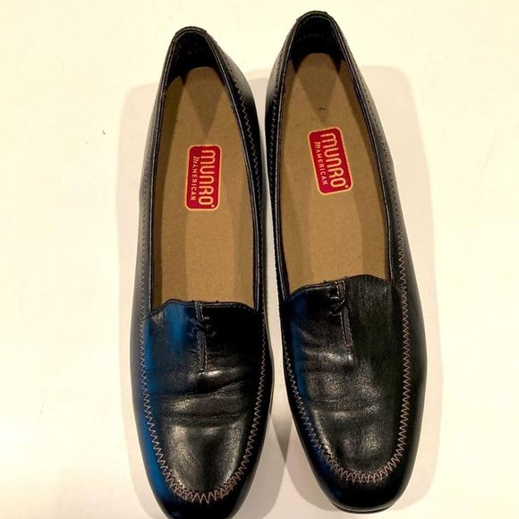 Munro Lauren Black Leather Slip On Loafer Sz 8S - Picture 2 of 9